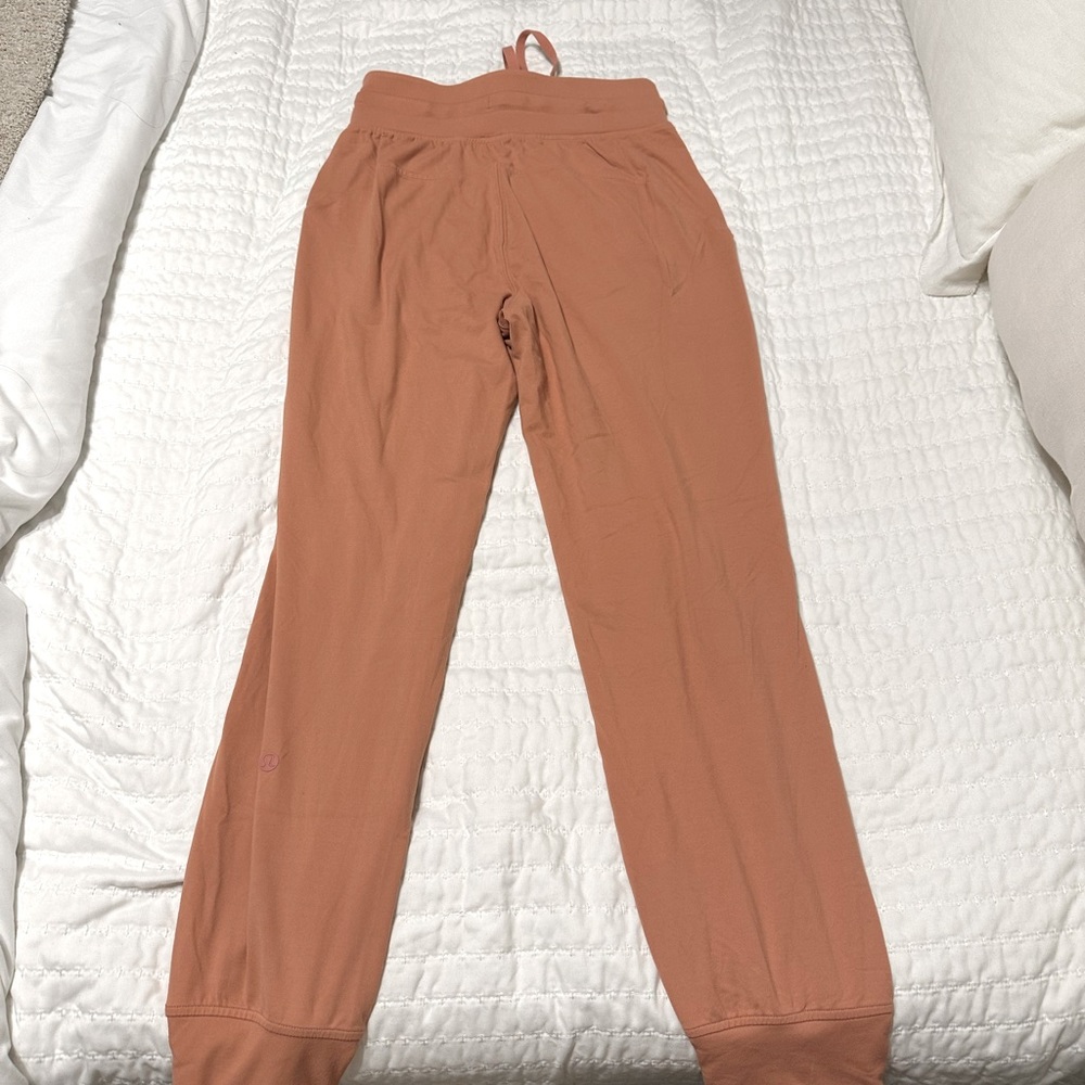 Ready to Rulu Slim Fit High Rise jogger 7/8 length size 2 color Savannah
